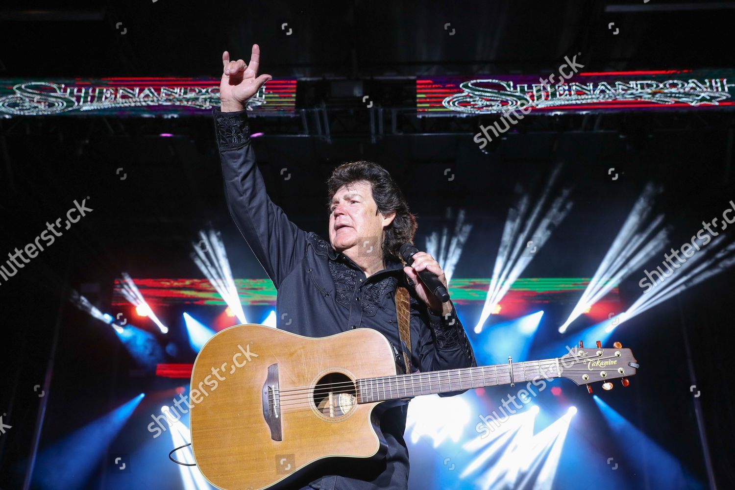 Shenandoah Lead Singer Marty Raybon Performs Editorial Stock Photo