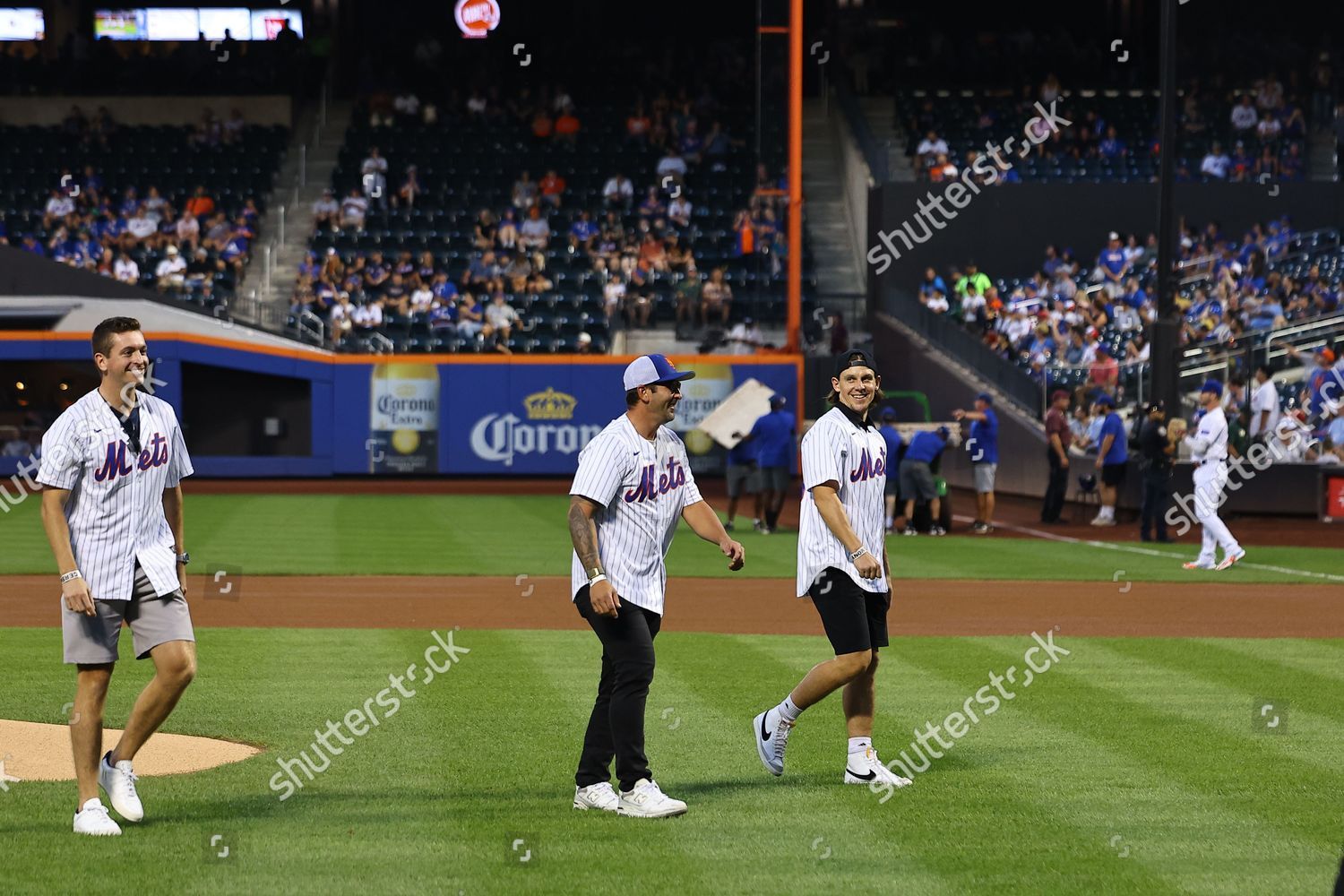 Cal Clutterbuck Throws Ceremonial First Pitch at NY Mets Game