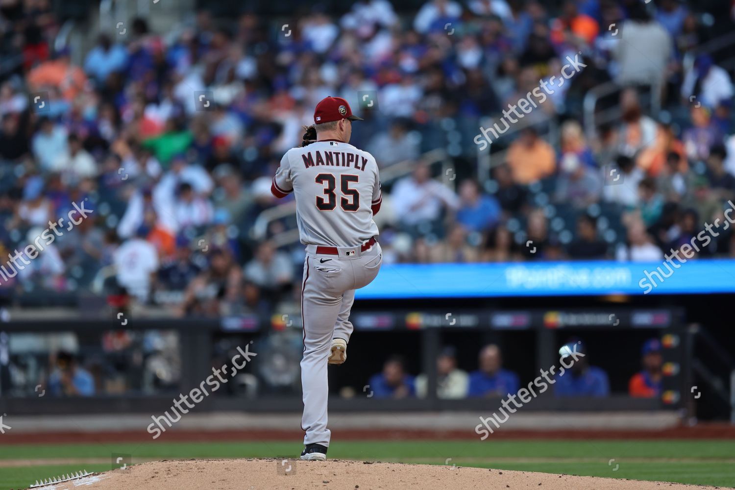 Arizona Diamondbacks relief pitcher Joe Mantiply (35) in the