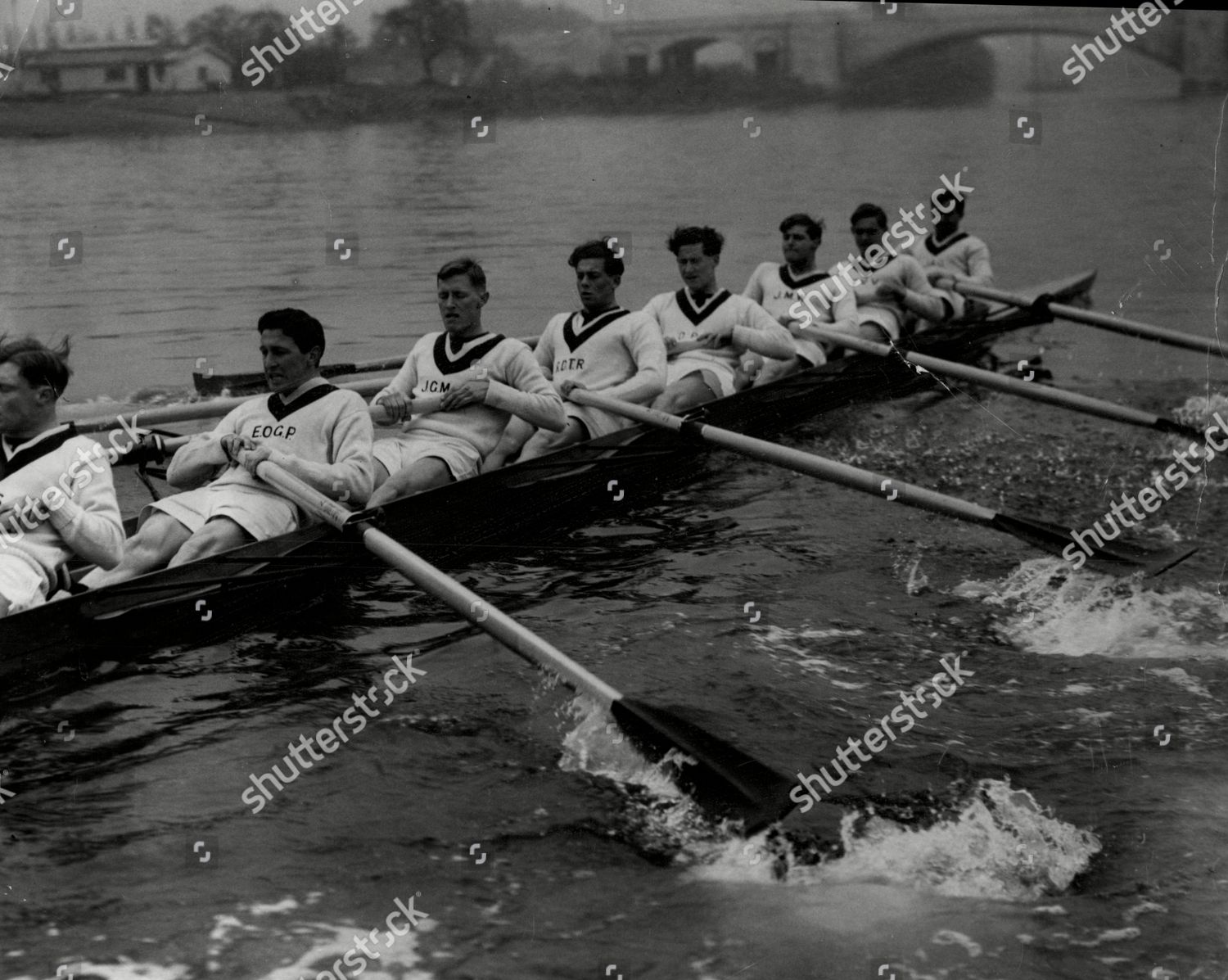 Oxford University Boat Race Crew Rowing On Editorial Stock Photo Stock Image Shutterstock