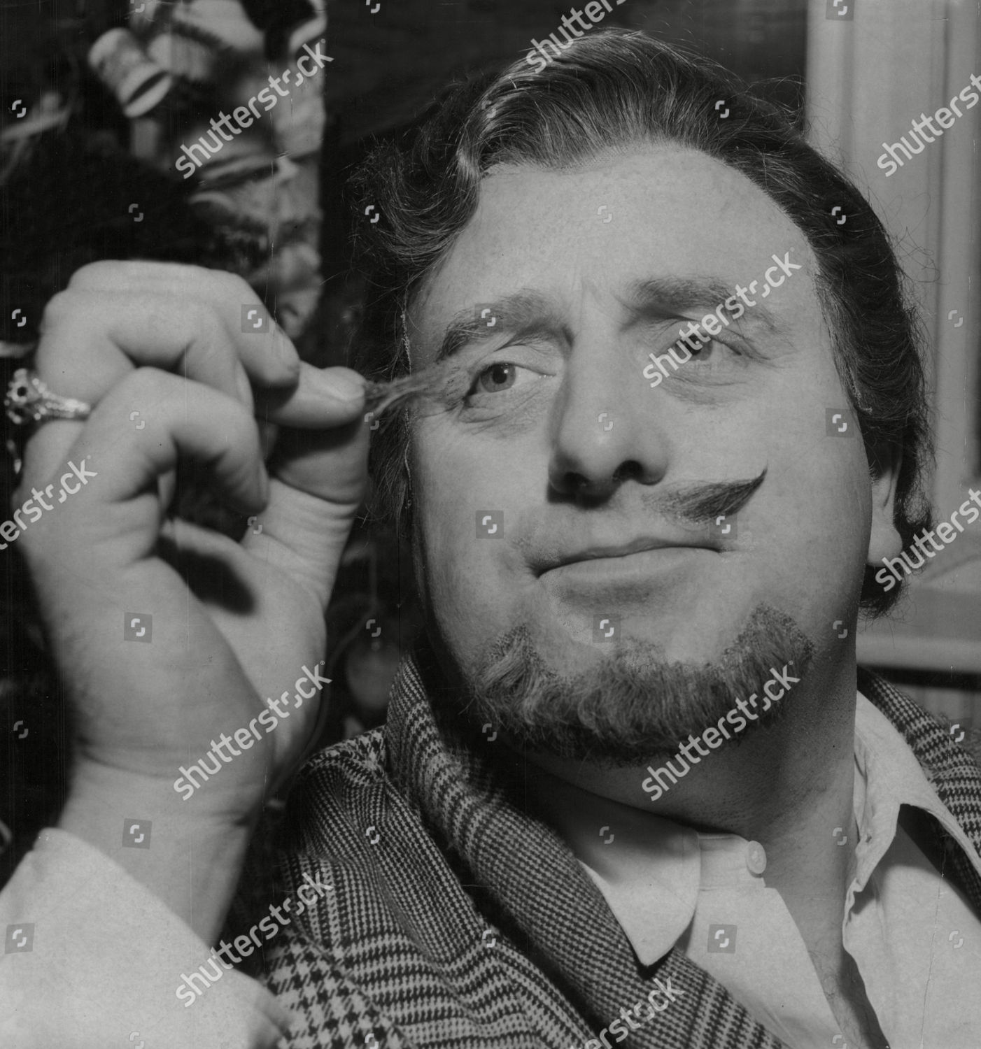 Walter Midgley Opera Singer Tenor Who Swallowed Editorial Stock