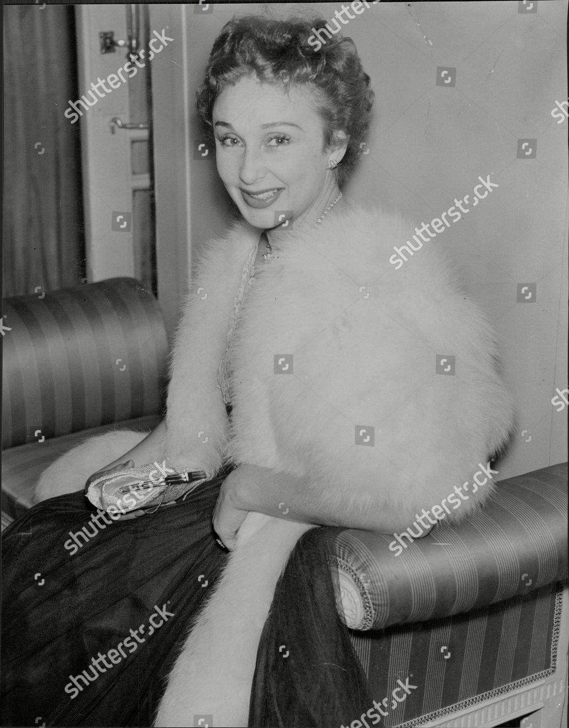 Googie Withers foto images Googie Withers