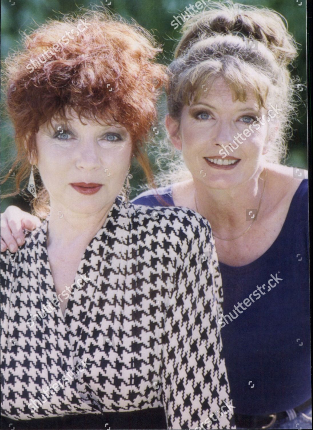 Actress Sisters Dilys Watling Deborah Watling Foto de stock de ...