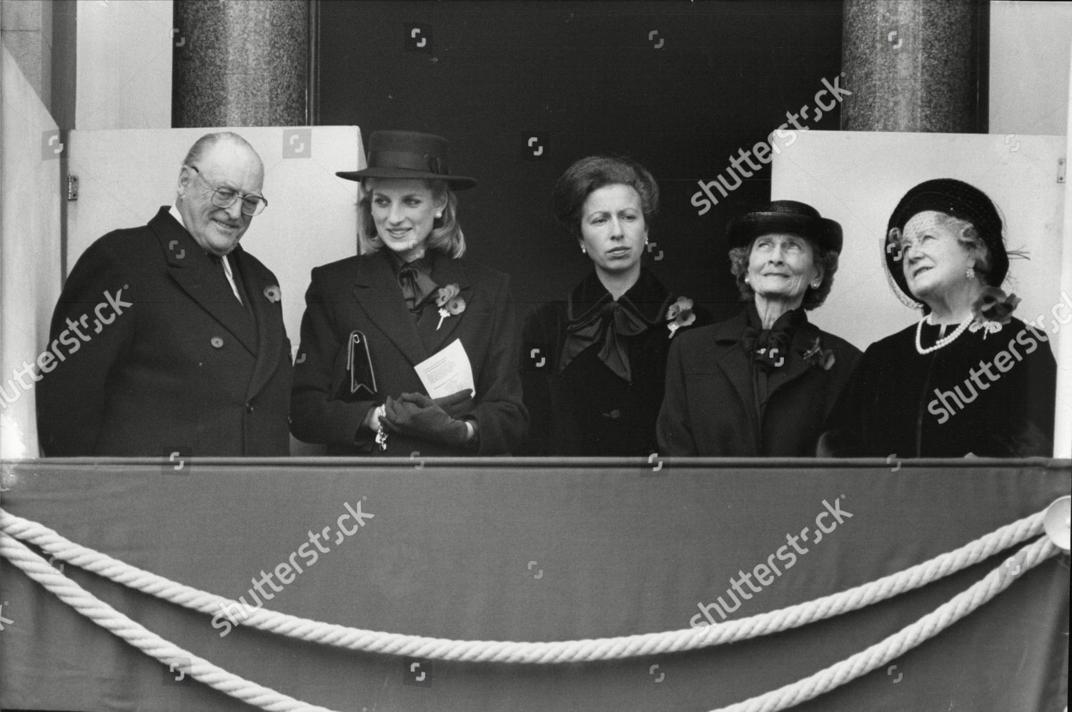 Anniversaries Remembrance Day 1984 Cenotaph Scenes Editorial Stock ...