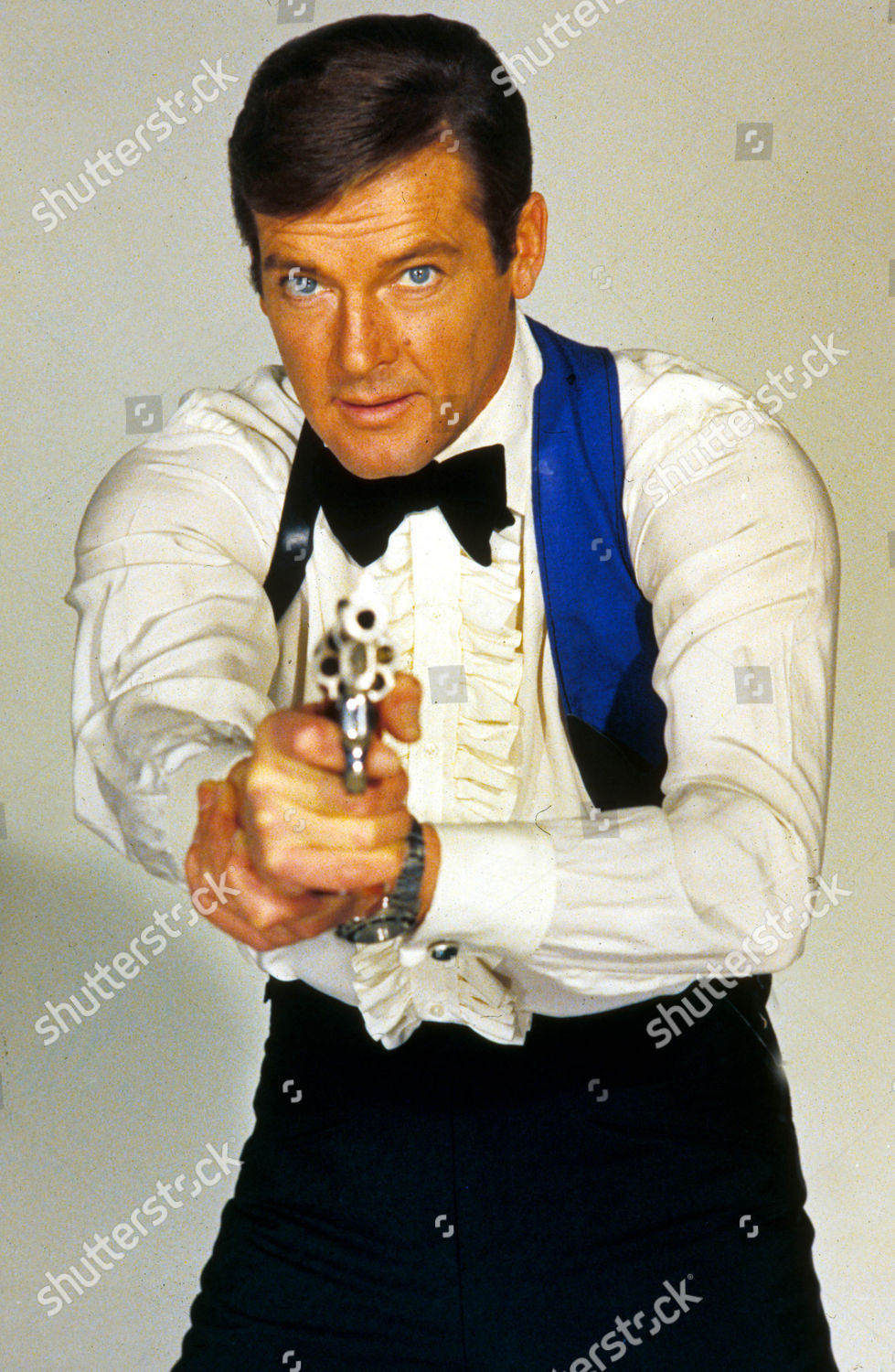 Live Let Die James Bond Roger Moore Foto Editorial En Stock Imagen En Stock Shutterstock