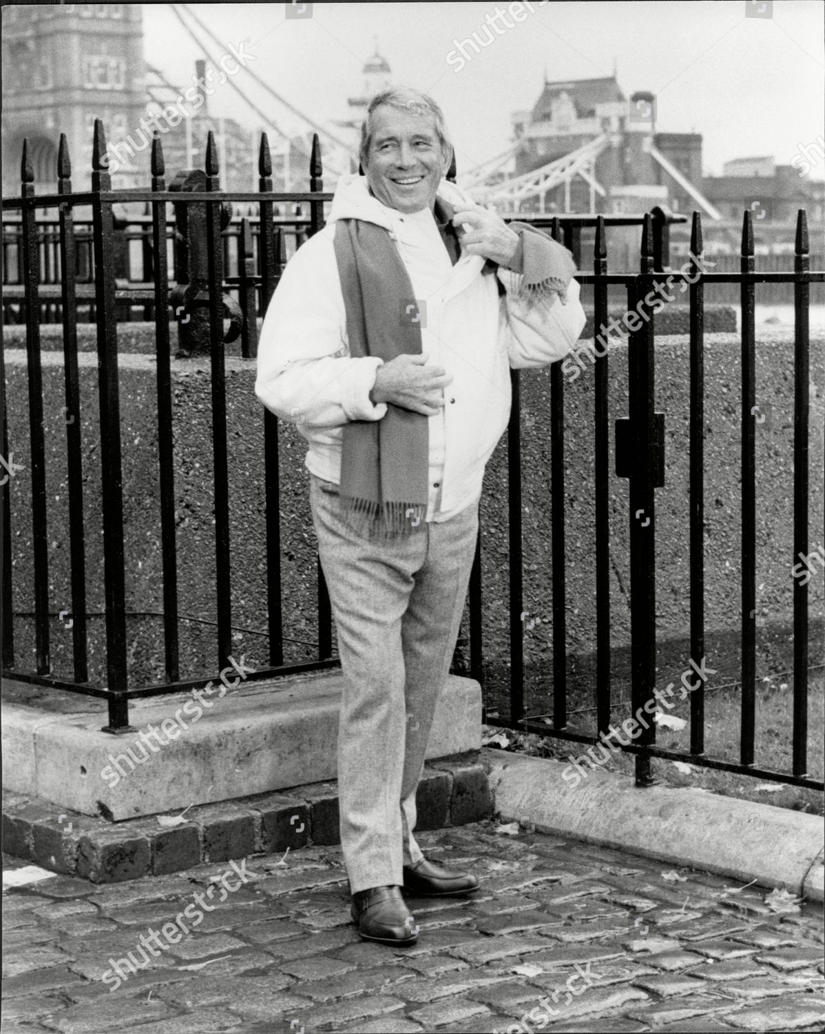 Perry Como Singer Tower Bridge Background Editorial Stock Photo - Stock