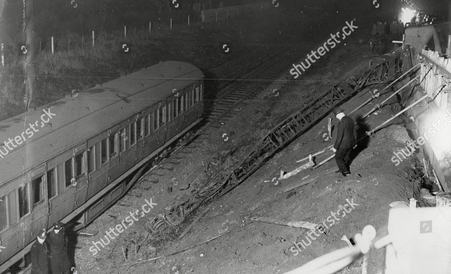 Rail Crash Urmston Manchester After 530pm Liverpool Editorial Stock Photo Stock Image Shutterstock