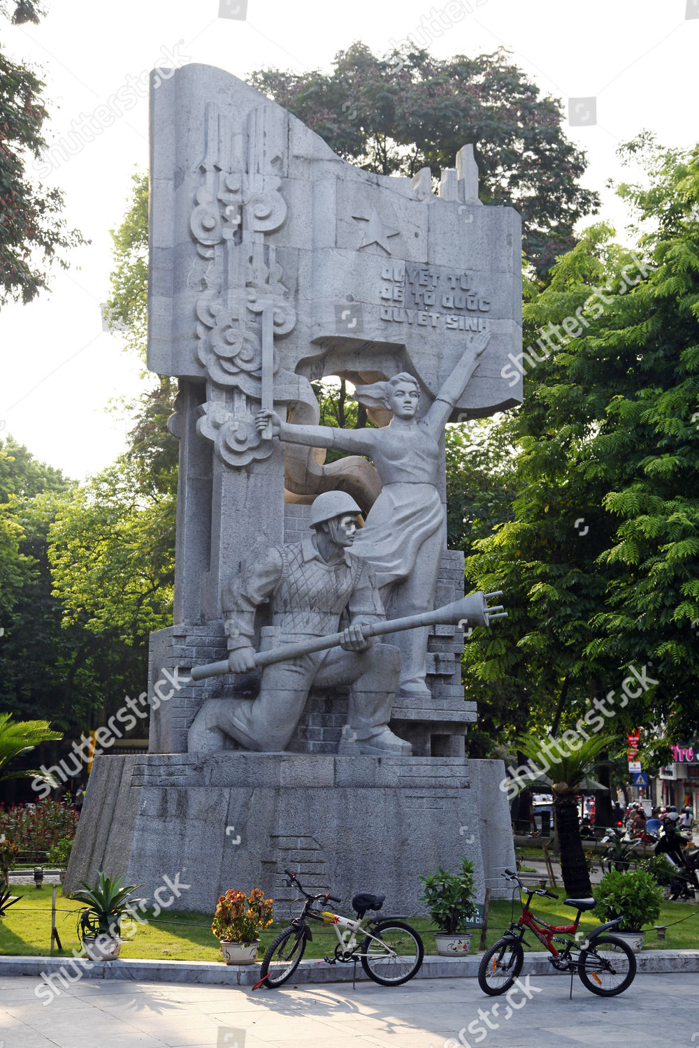 Statue Hang Dau Hanoi Vietnam Editorial Stock Photo - Stock Image ...