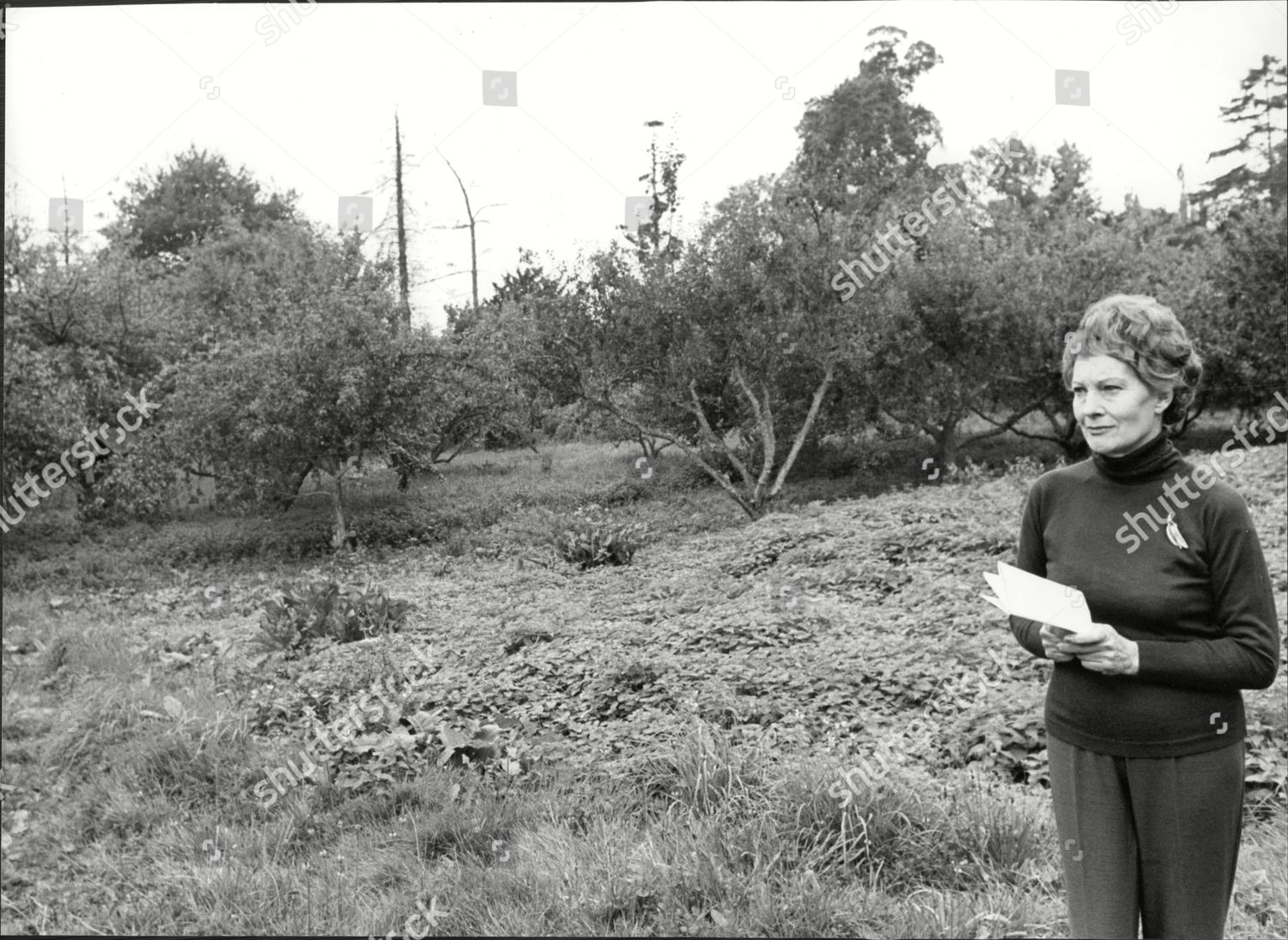 Nathalie Cox photo Alice Drummond pics