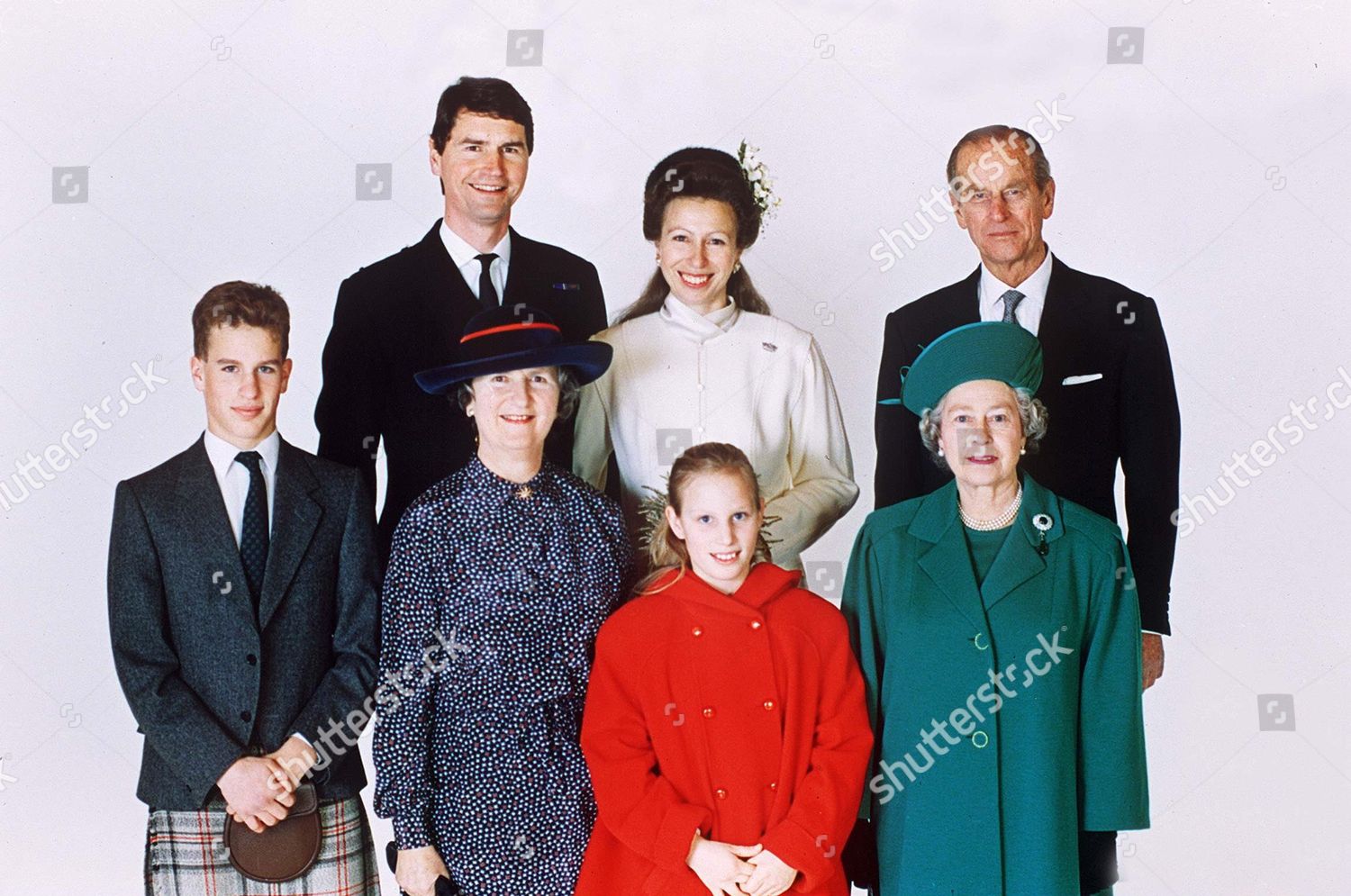 wedding-of-princess-anne-and-timothy-laurence-at-the-crathie-church-balmoral-scotland-1992-shutterstock-editorial-209035h.jpg