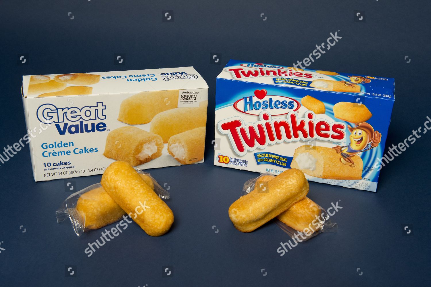 Wal Mart Golden Creme Cakes Nearly Editorial Stock Photo - Stock Image ...