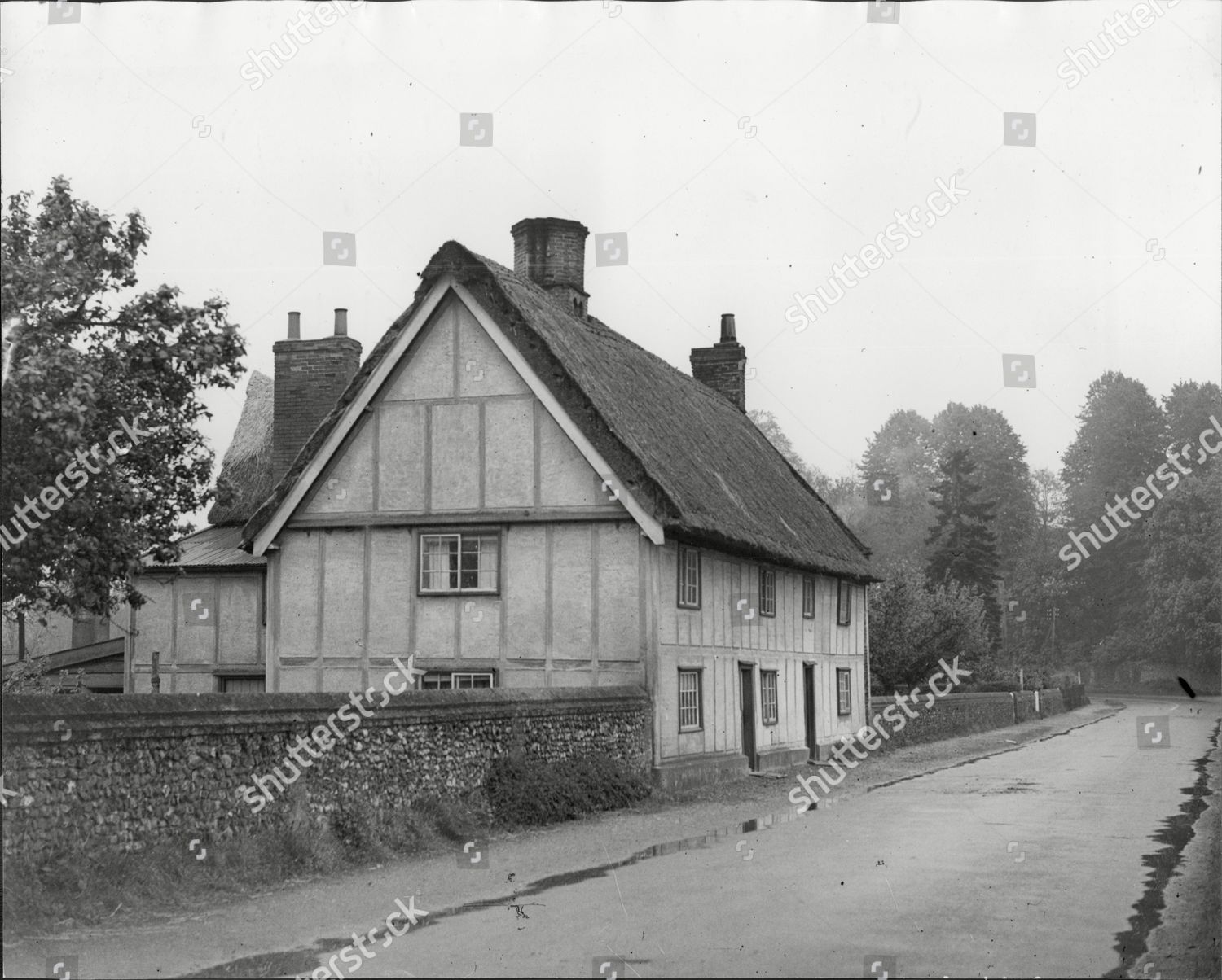 Thatched House Village Cavenham Cavenham Civil Editorial Stock Photo ...