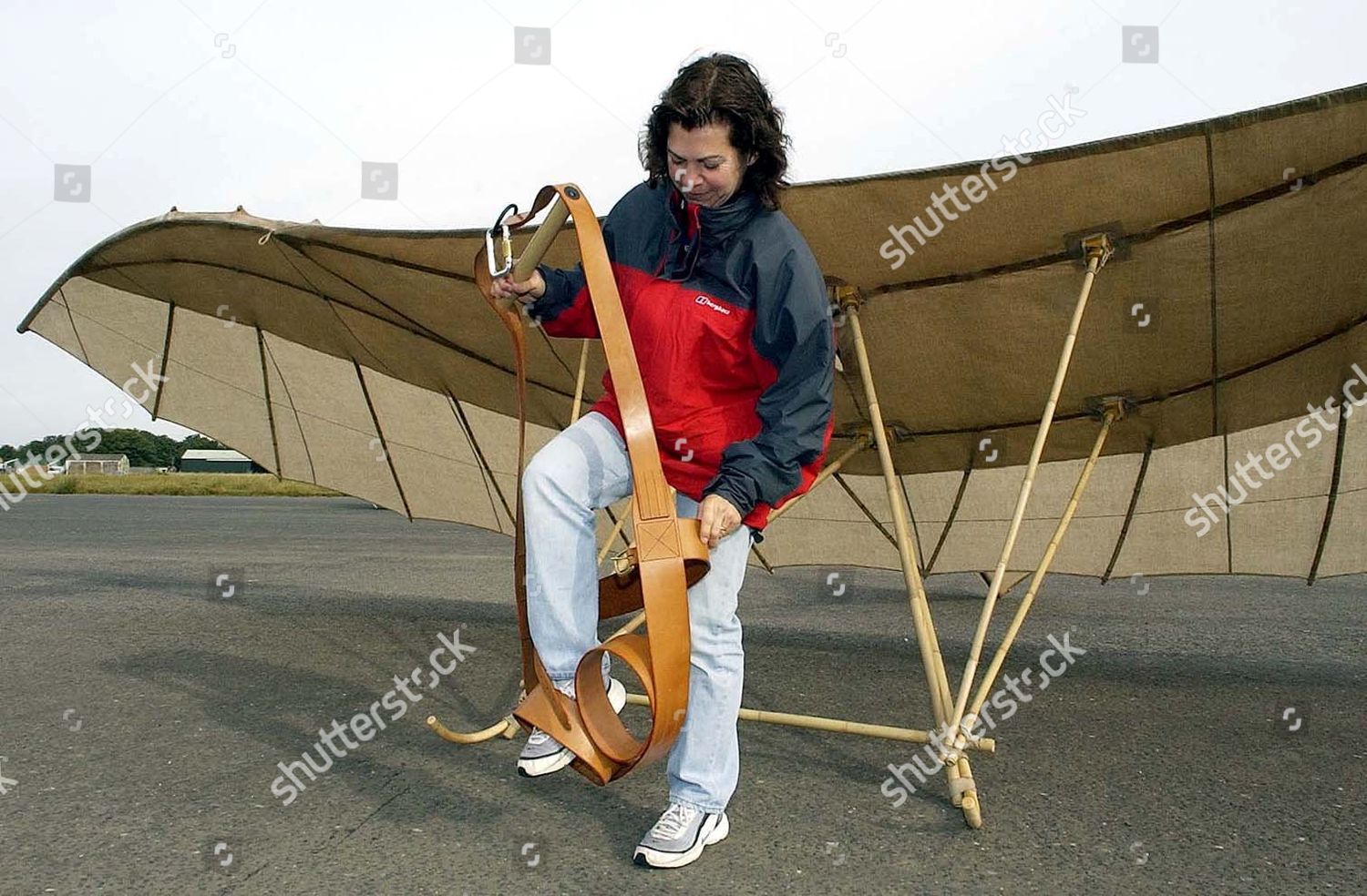 WORLD CHAMPION HAND GLIDER JUDY LEDEN Editorial Stock Photo - Stock ...