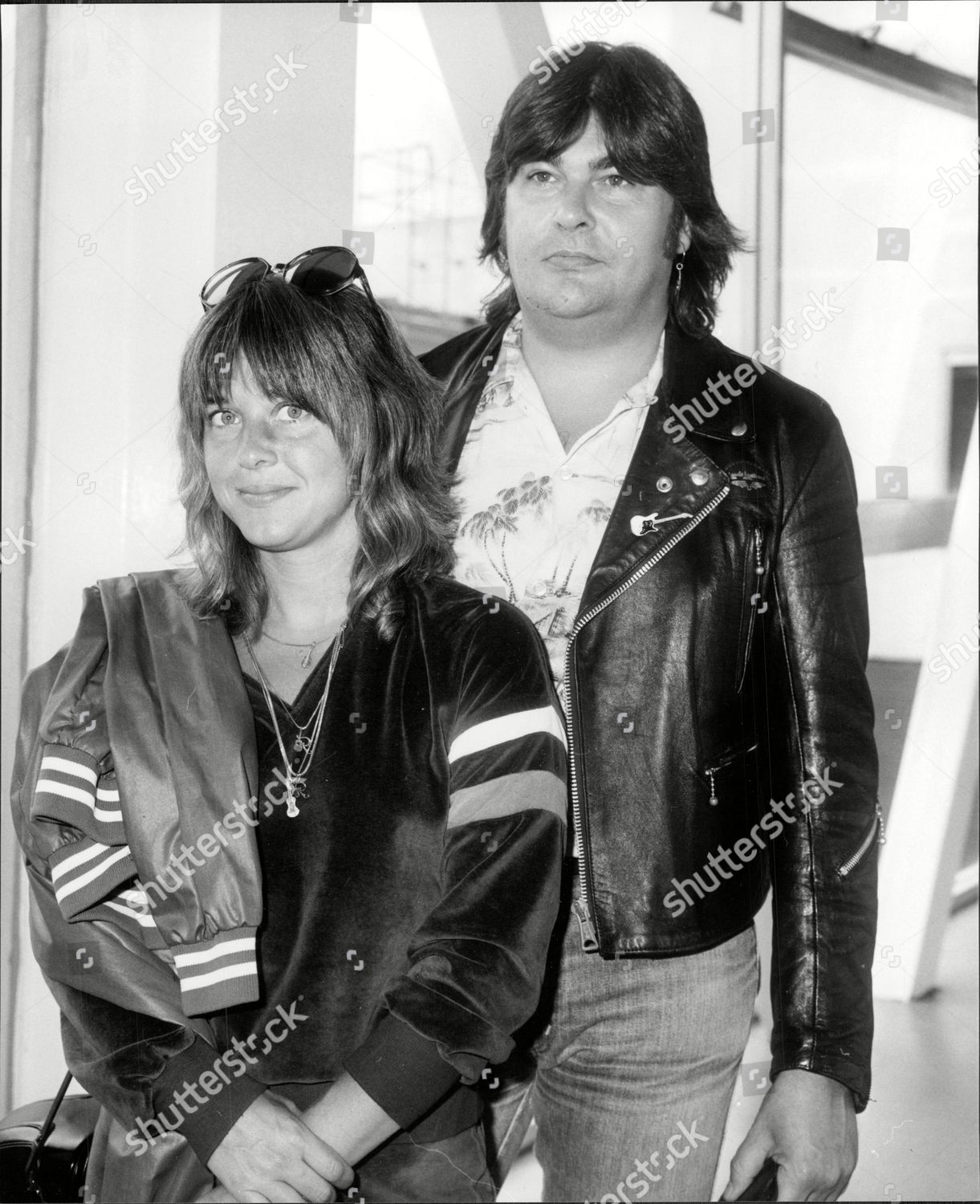 Suzi Quatro - Suzi Quatro (1973). - Page 2 Suzi-quatro-with-her-husband-len-tuckey-shutterstock-editorial-2206717a