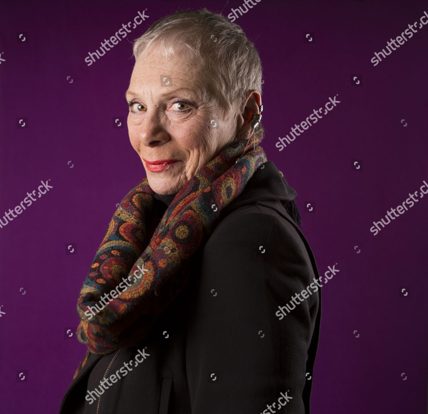 Discussion on this topic: Sara Kestelman, sara-kestelman/ Communication on this topic: Terry Saunders, sara-kestelman/