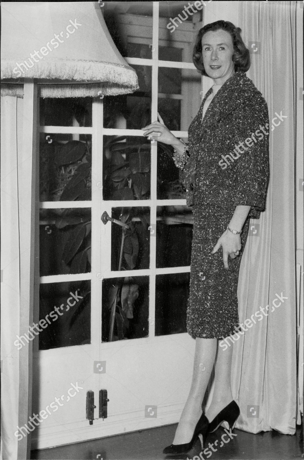 Natalie Wood forecasting Victoria Summer advise