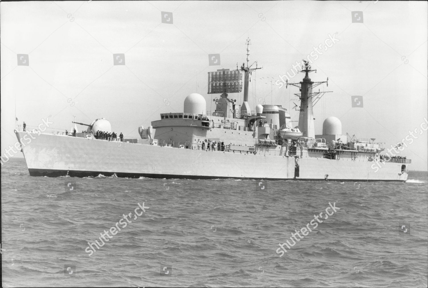 hms-glasgow-royal-navy-destroyer-ship-editorial-stock-photo-stock