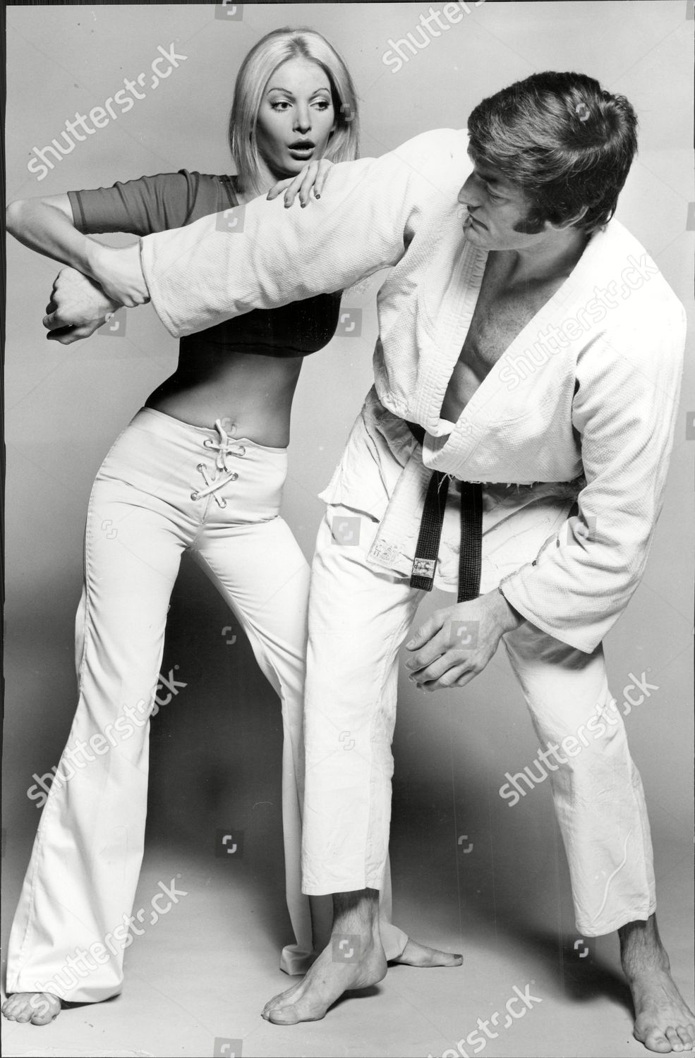 Judo Expert David Starbrook Assisted By Model Photos Editoriales Libres De Droits Image Libre De Droits Shutterstock