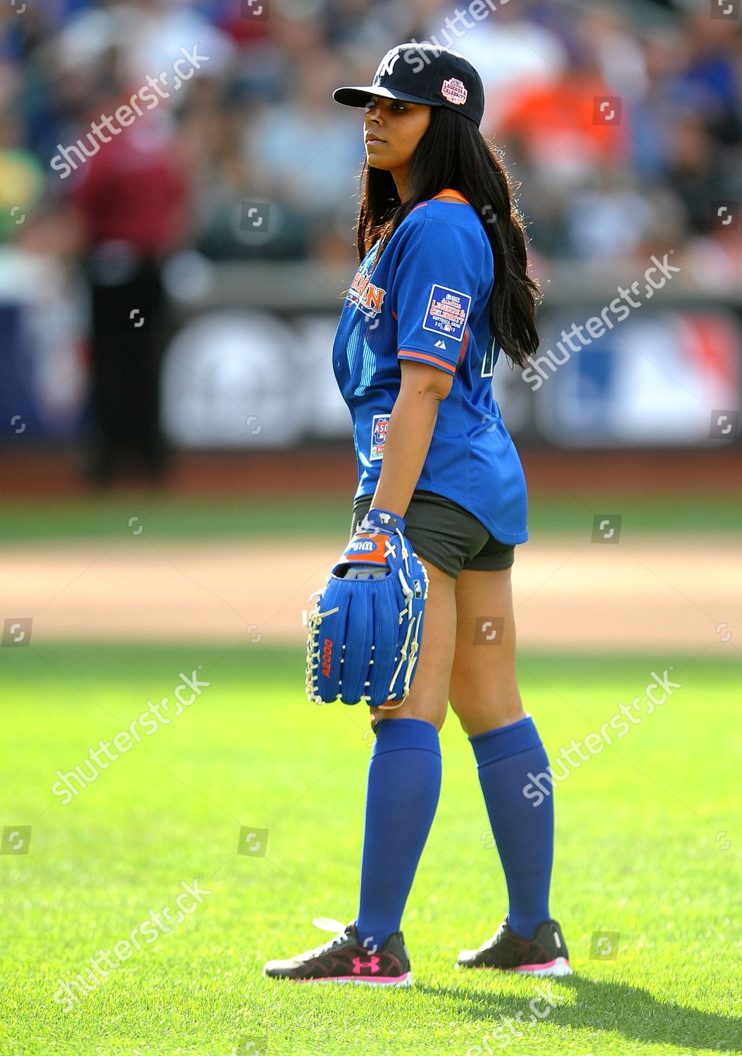 2013 Taco Bell All-Star Legends and Celebrity Softball Game at