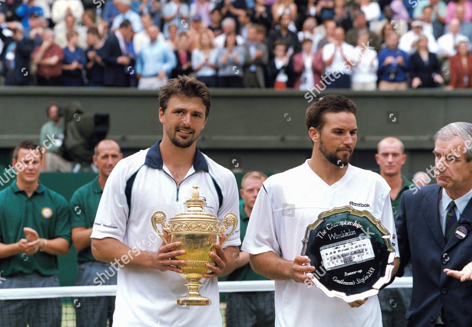 GORAN IVANISEVIC CELEBRATES TROPHY ALONGSIDE RUNNER-UP Editorial Stock ...