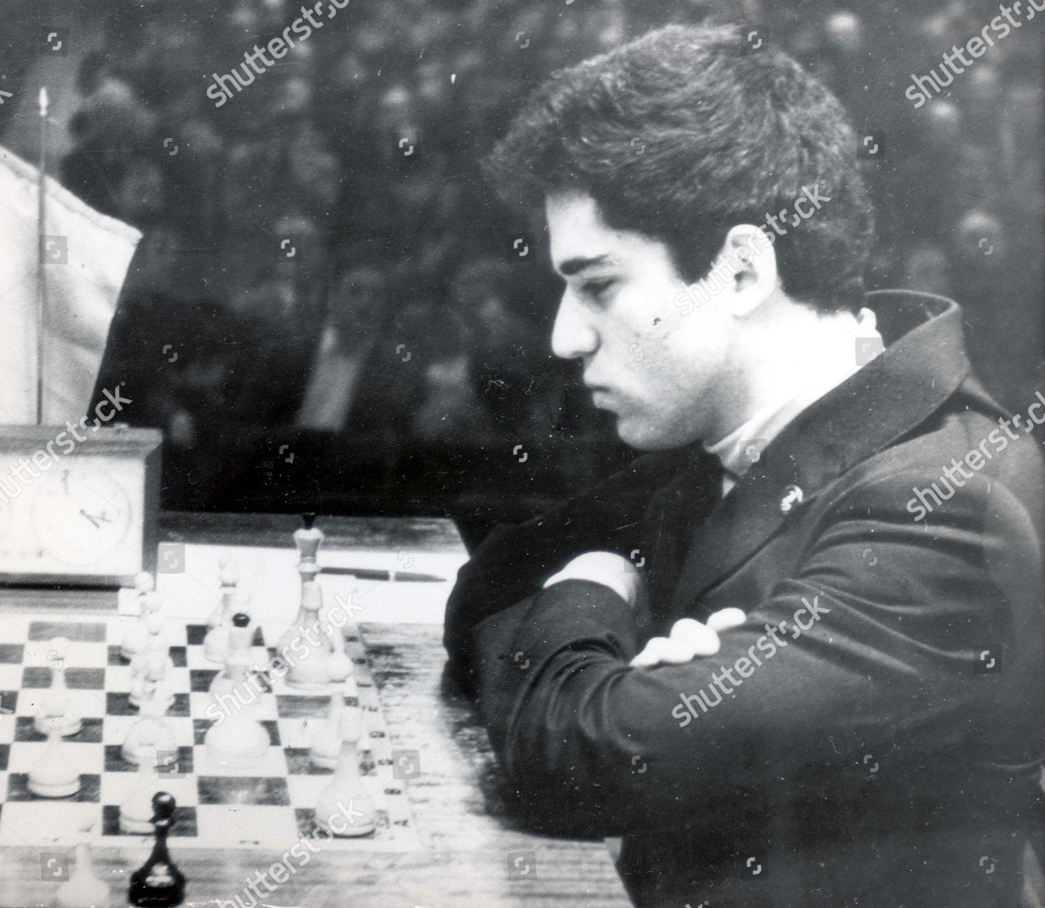 Garry Kasparov World Champion Chess Player Pkt Foto editorial en stock; Imagen en stock | Shutterstock