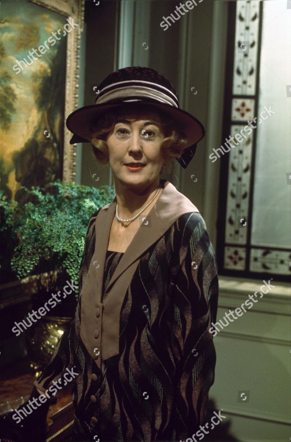Joan Benham Joan Benham new pics Joan Benham Joan Benham new photo