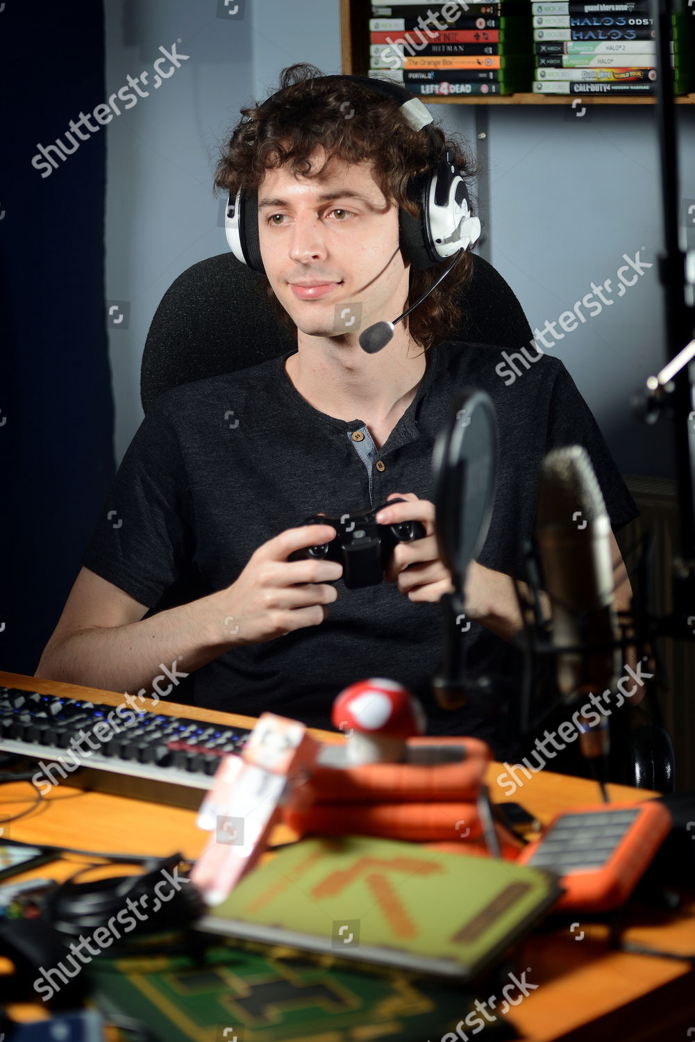 Joseph Garrett Front His Computer Recording Editorial Stock Photo