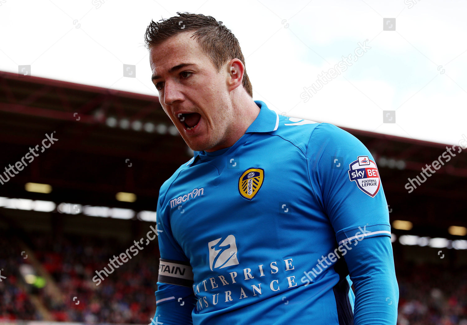 Ross Mccormack Leeds United Celebrates Scoring Editorial Stock Photo ...