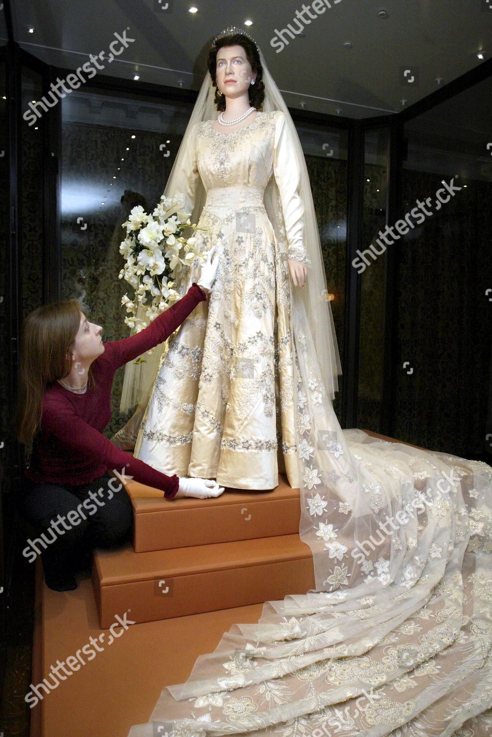 Подвенечное платье королевы Елизаветы
