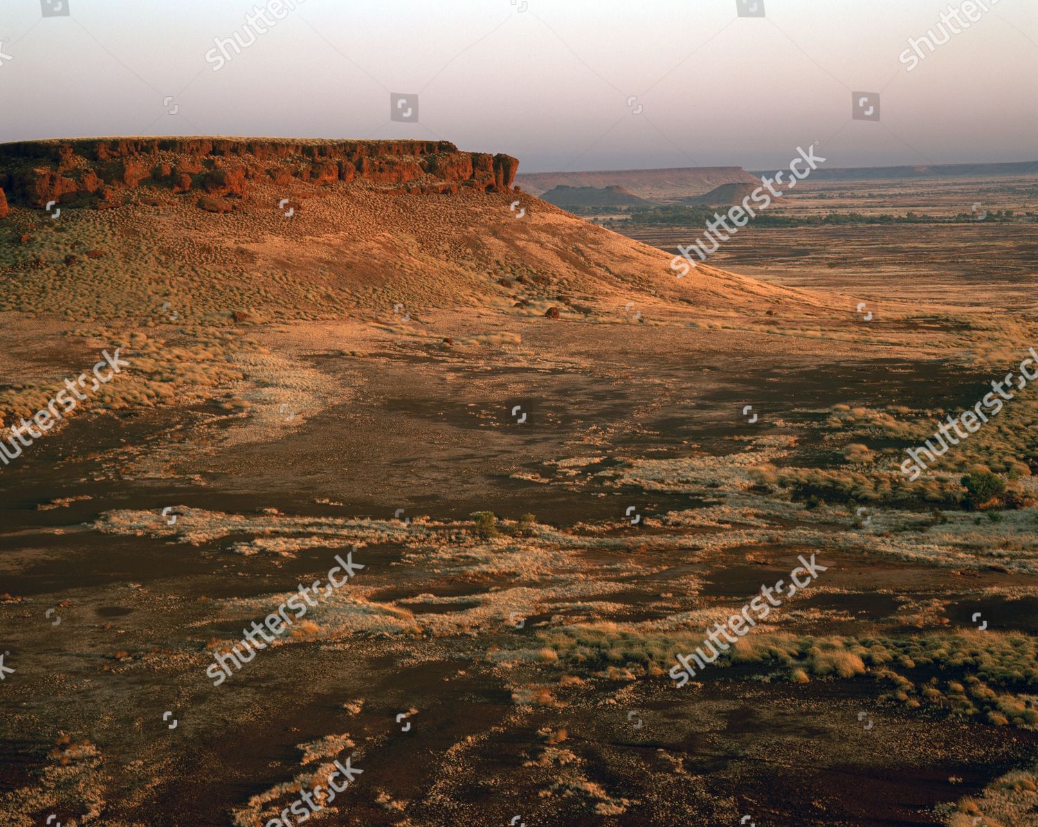 Landscape Near Balgo Wirrimanu Community Balgo Editorial Stock Photo ...