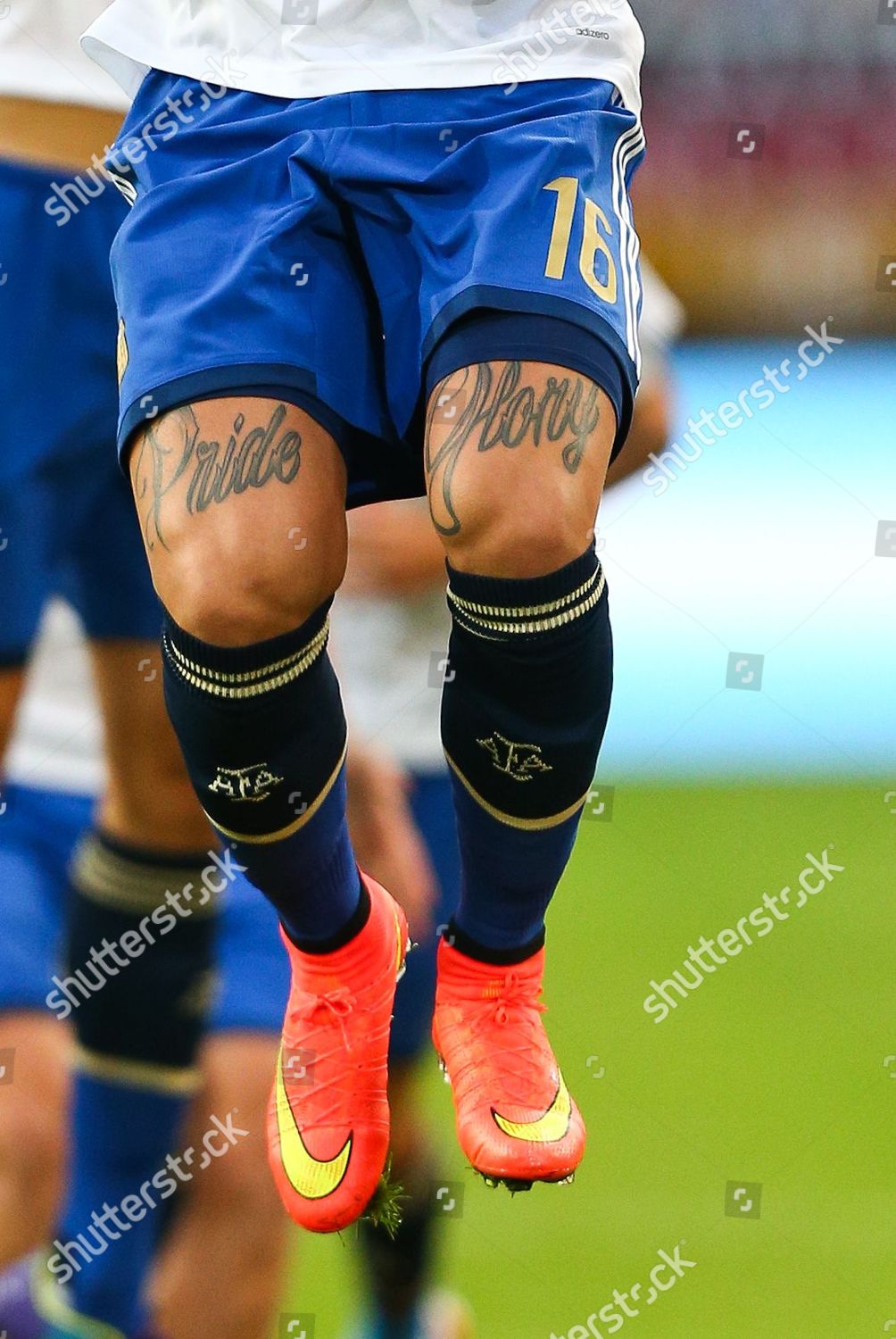 Tattooed Legs Marcos Rojo Argentina Reading Pride Editorial Stock Photo Stock Image Shutterstock