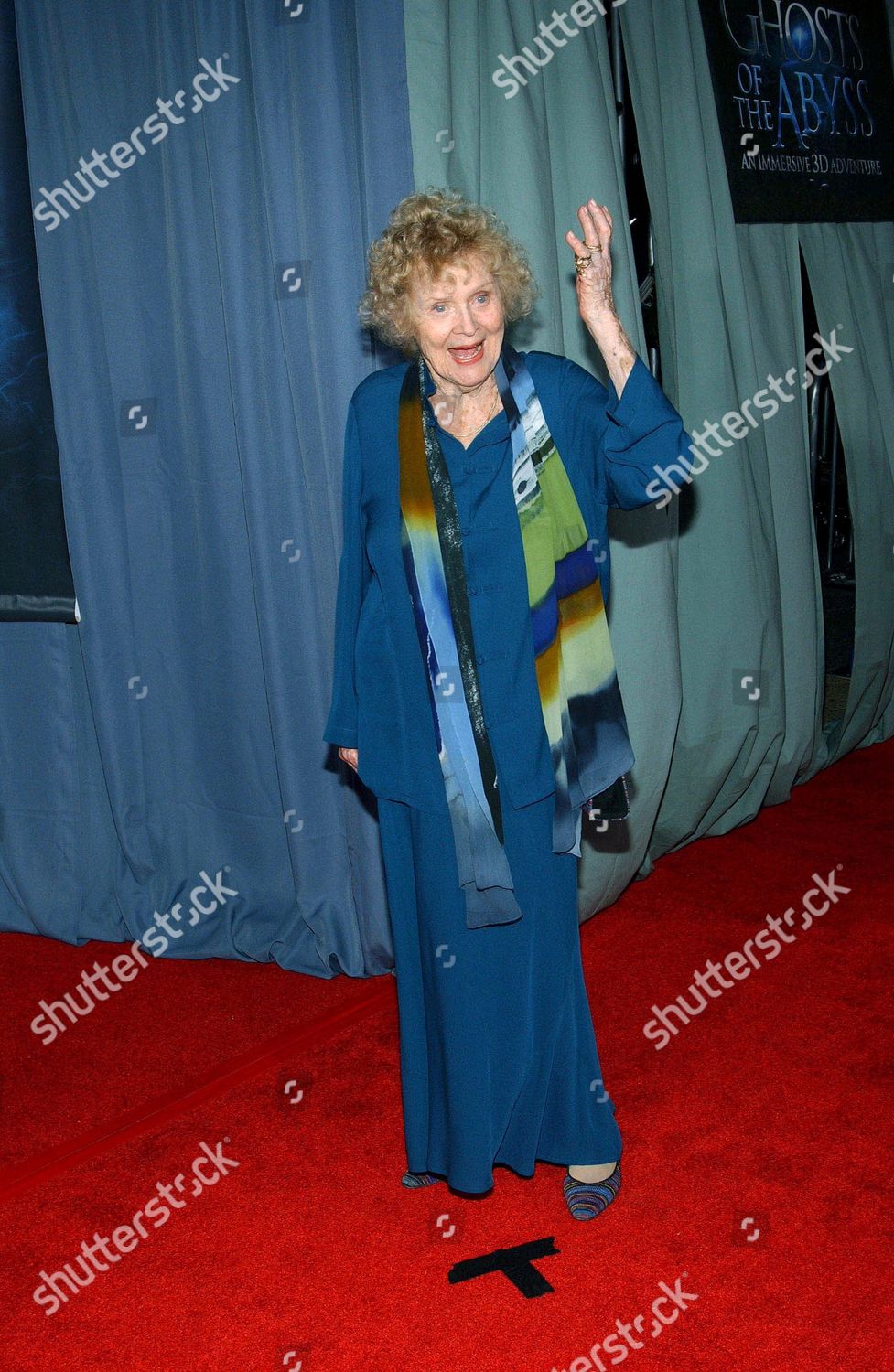 Gloria Stuart Editorial Stock Photo - Stock Image | Shutterstock