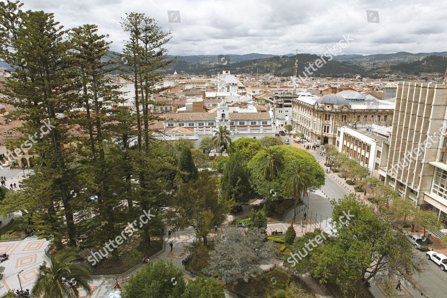 Abdon Calderon Park Old Cathedral Cathedral Editorial Stock Photo 