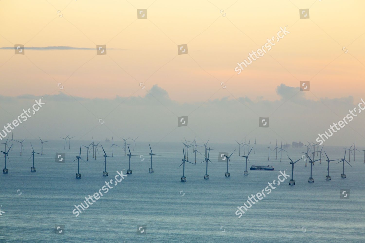 Offshore Wind Farm Gas Platforms Morecambe Editorial Stock Photo ...