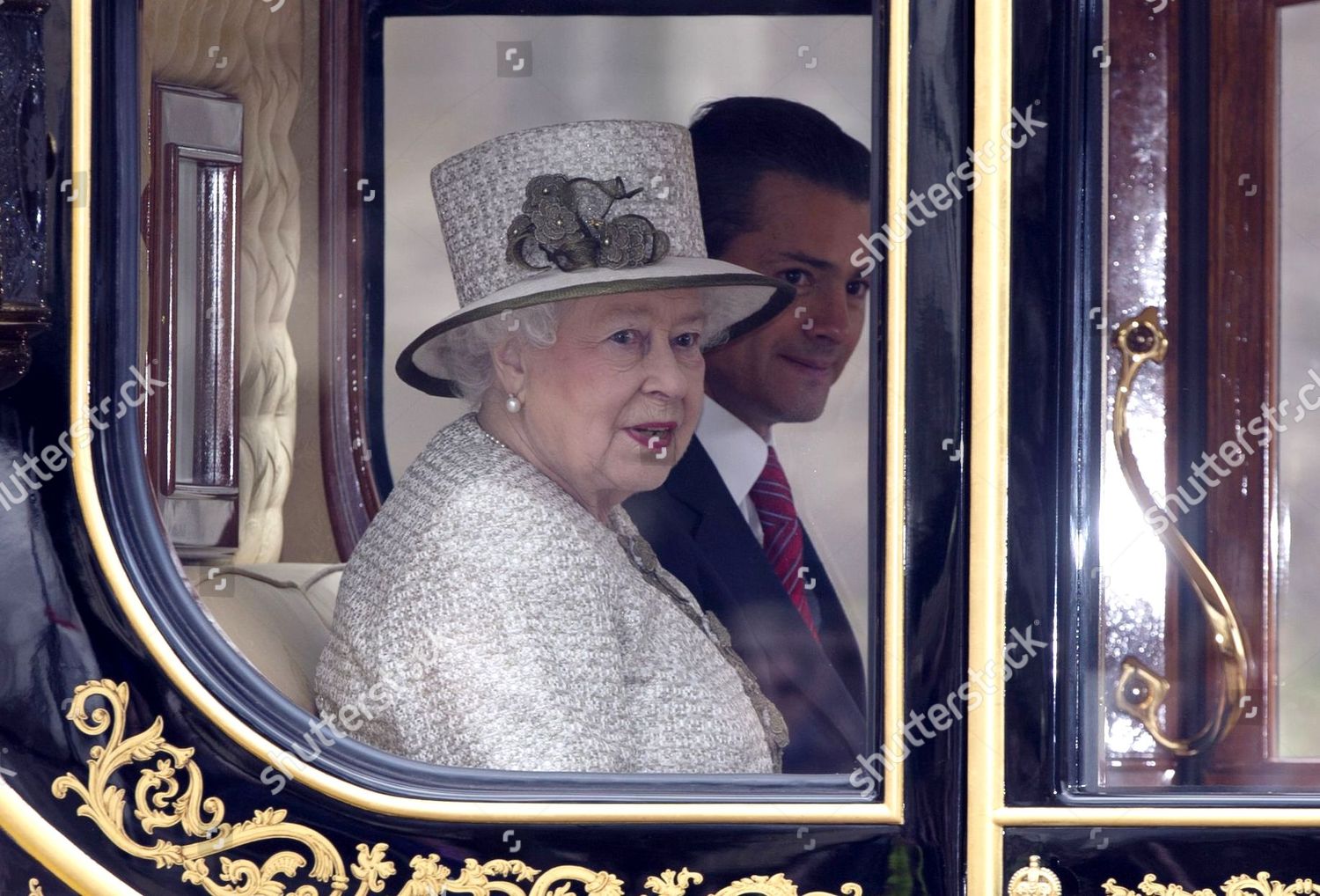 Queen Elizabeth Ii Enrique Pena Nieto Editorial Stock Photo Stock Image Shutterstock