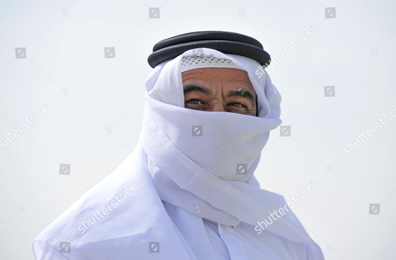 qatari-traditional-clothing-gutra-veiled-emirate-editorial-stock-photo