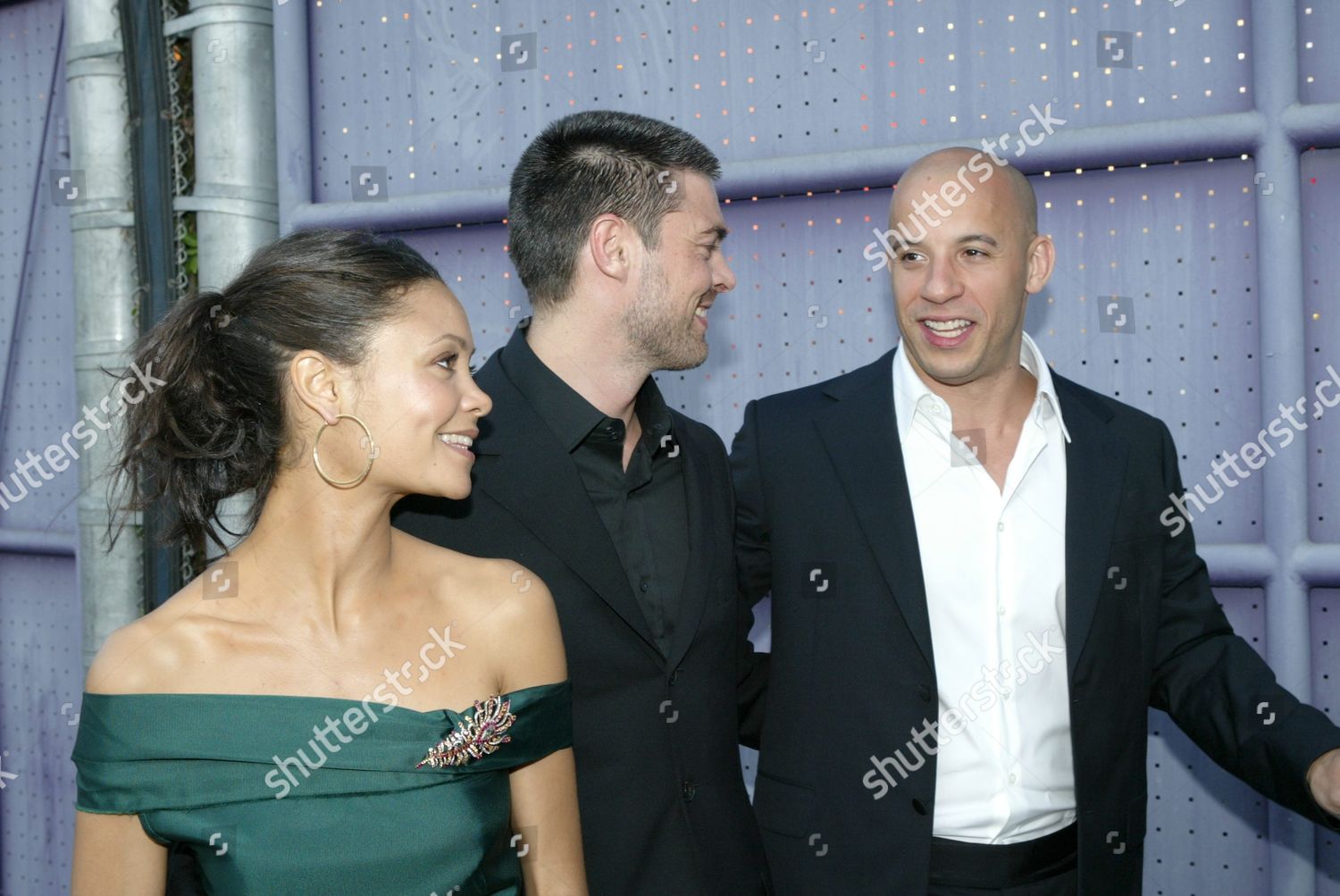 Download Riddick Thandie Newton Karl Urban Pics