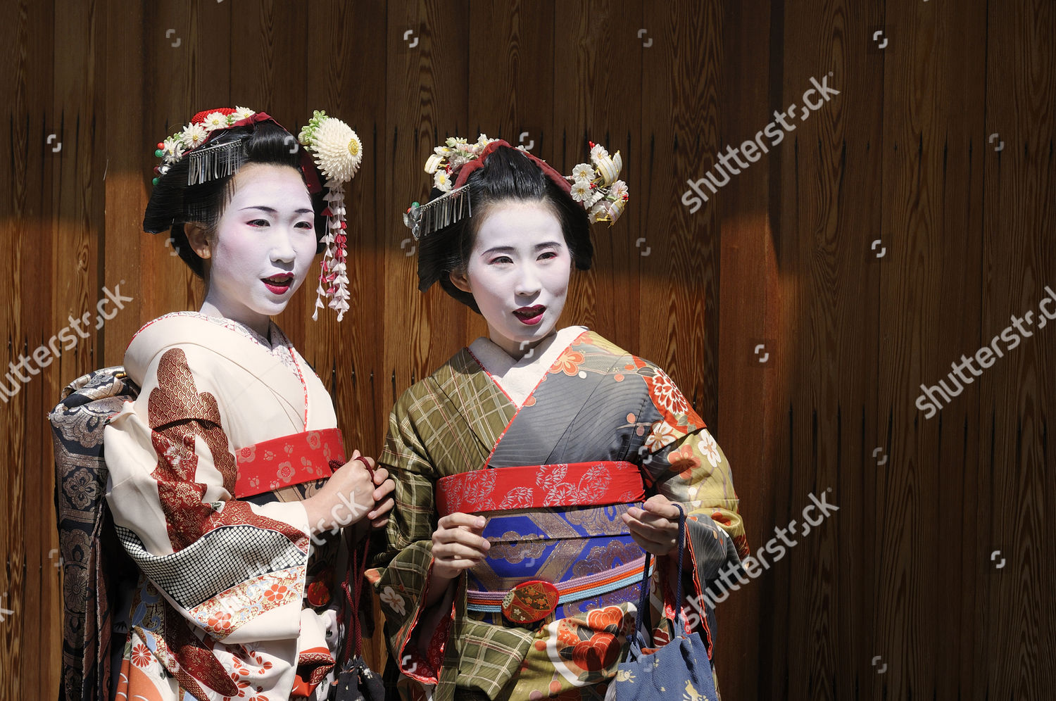 Maikos Geishas Training Gion District Kyoto Editorial Stock Photo ...