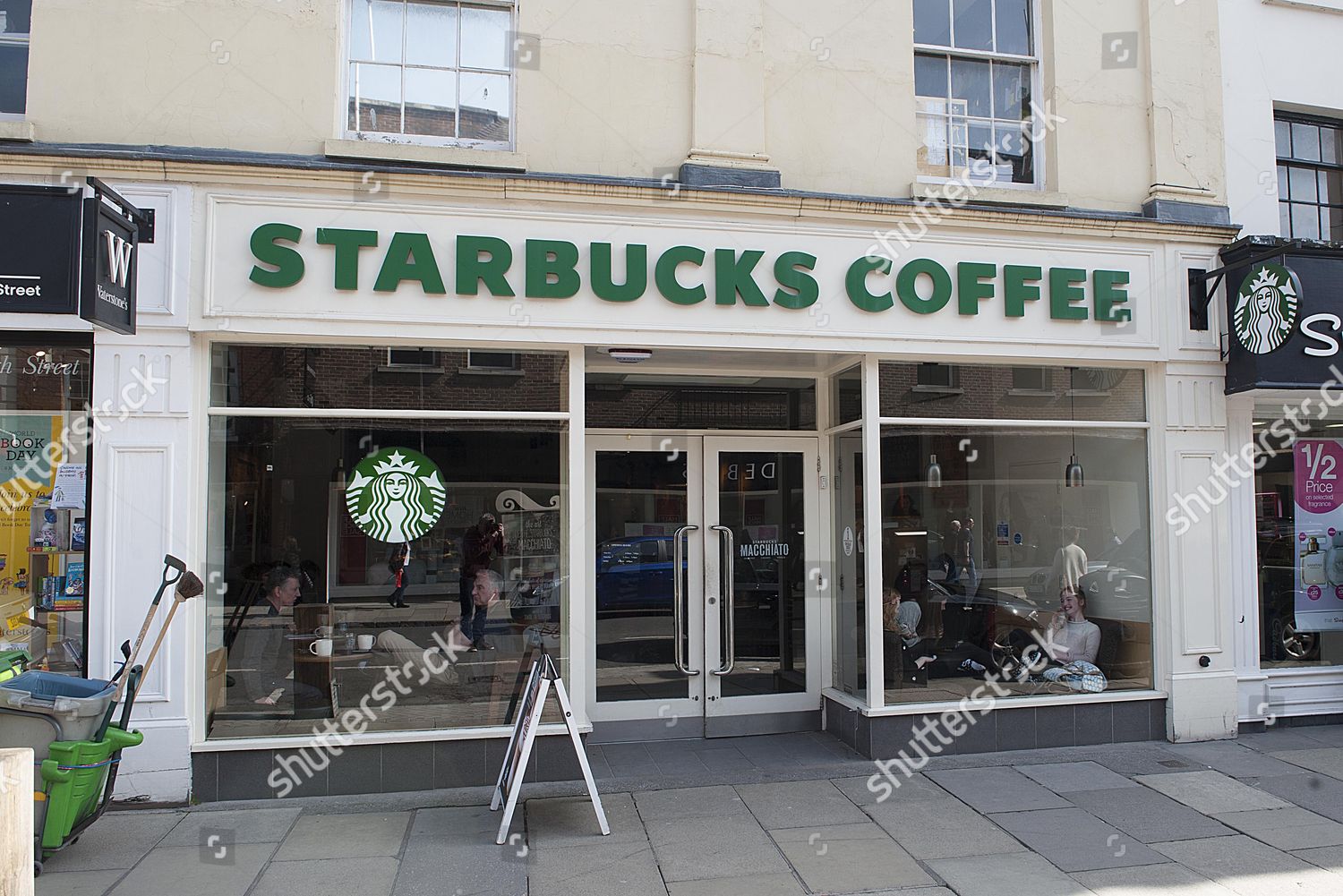 Starbucks High Street Stratforduponavon Alison Ricki Editorial Stock ...