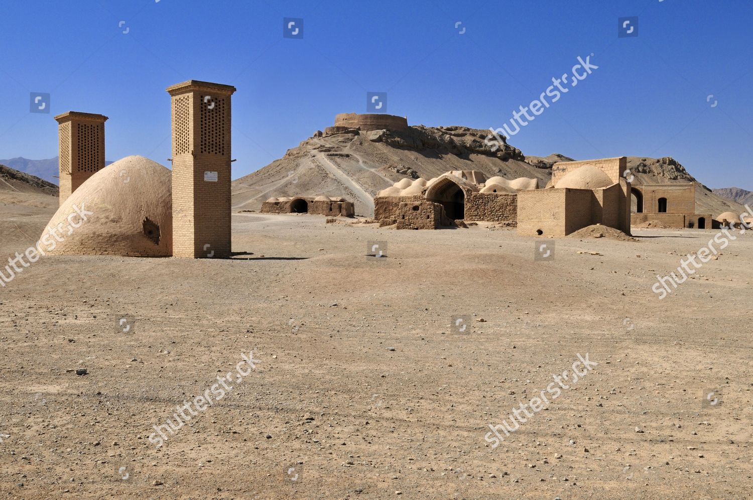 Tower Silence Zoroastrian Burial Ground Zoroastrianism Editorial Stock ...