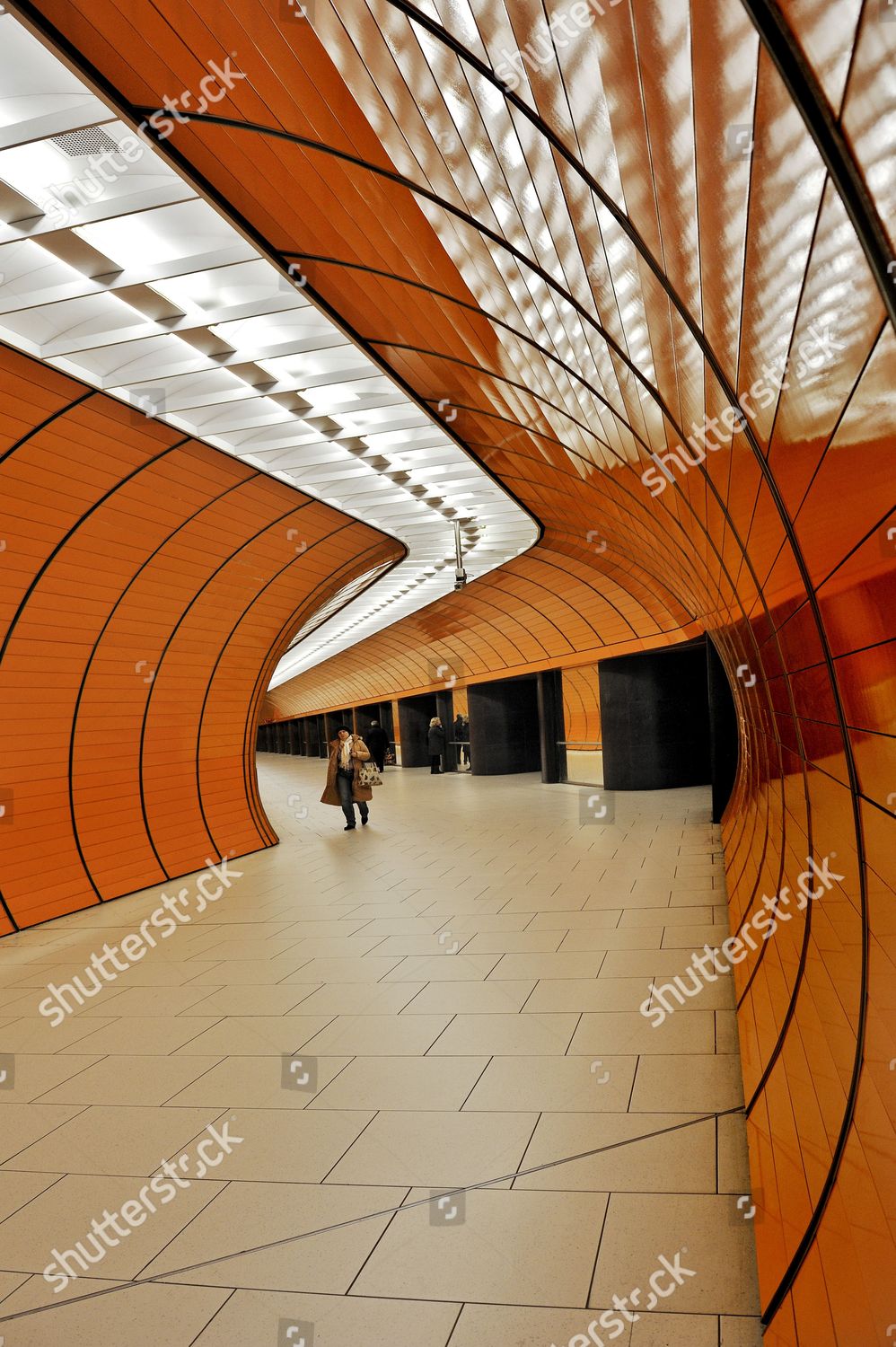 marienplatz-ubahn-underground-railway-station-munich-editorial-stock