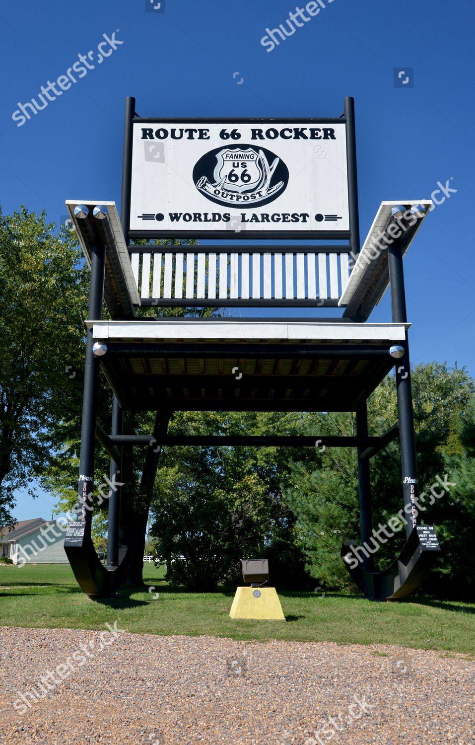 Worlds Largest Rocking Chair On Route Editorial Stock Photo - Stock ...