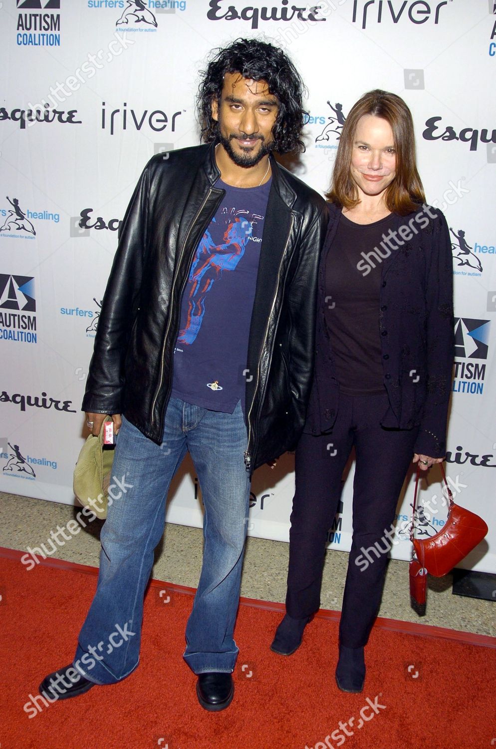 naveen andrews girlfriend