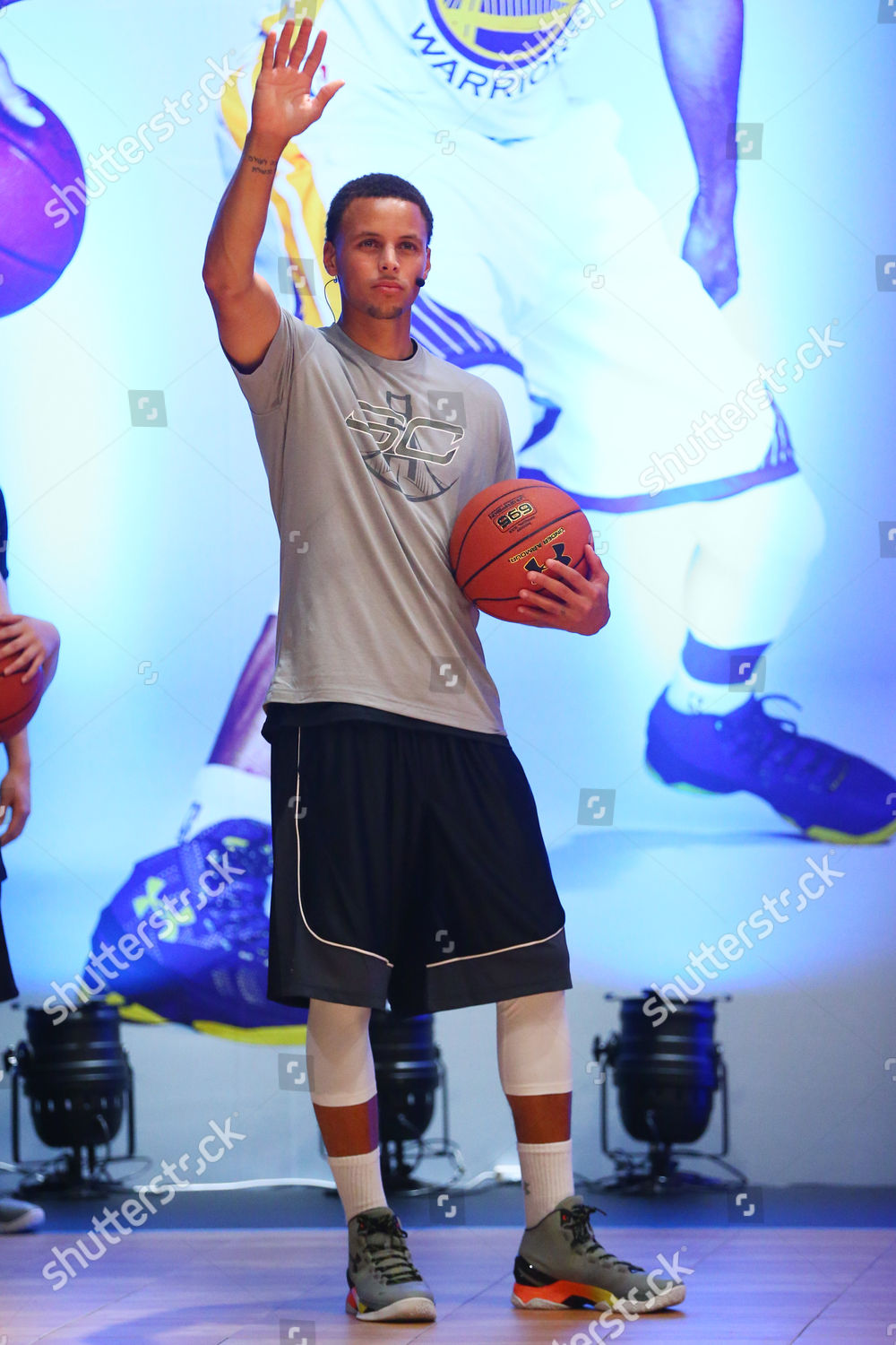 curry basketball shorts