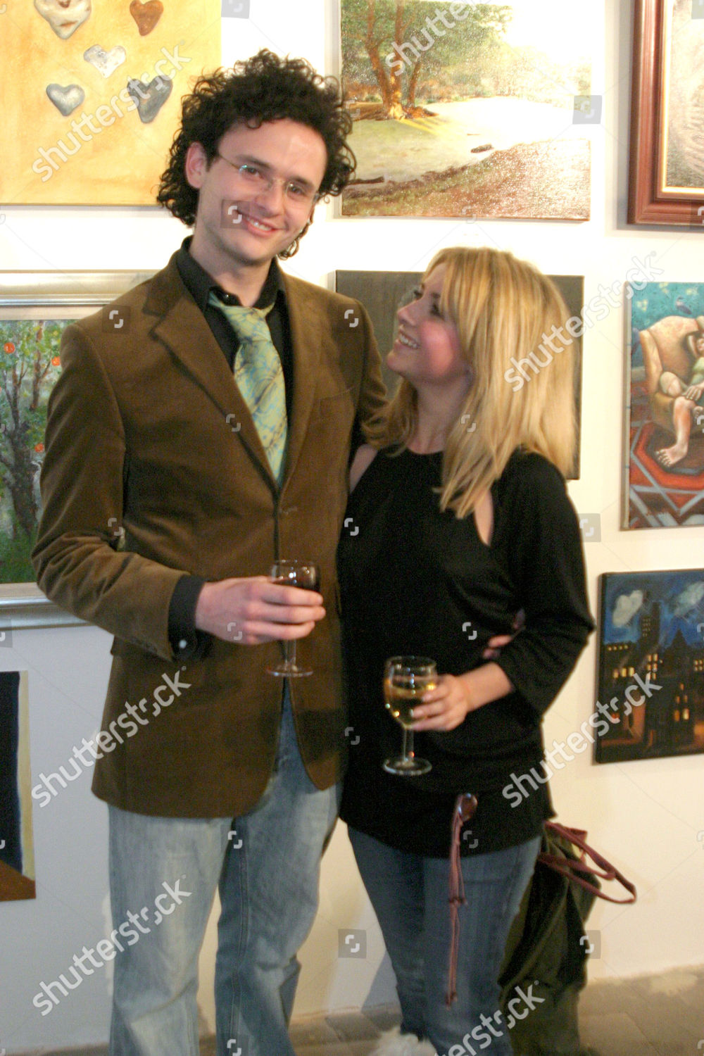 Sam Stockman Angela Hazeldine Editorial Stock Photo Stock Image Shutterstock https www shutterstock com editorial image editorial celebrities contribute artwork at art 4 all fundraiser for disabled children charity kith kids workplace art gallery london britain 25 nov 2004 505379n