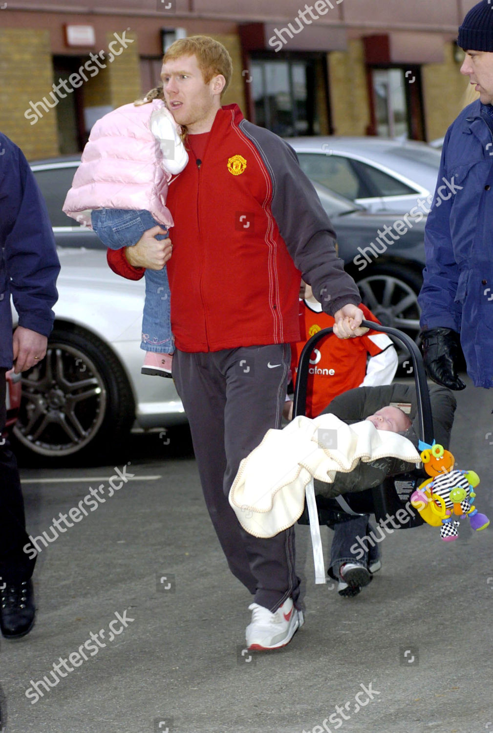 Paul Scholes Carrying His Children Into Editorial Stock Photo - Stock ...