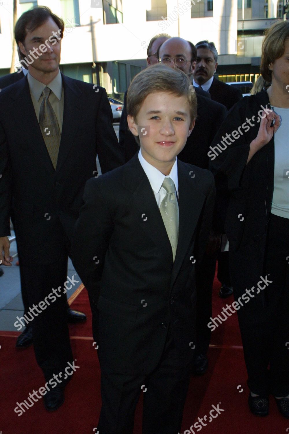 Haley Joel Osment The Untold Story You Need To Read - r87ngfz
