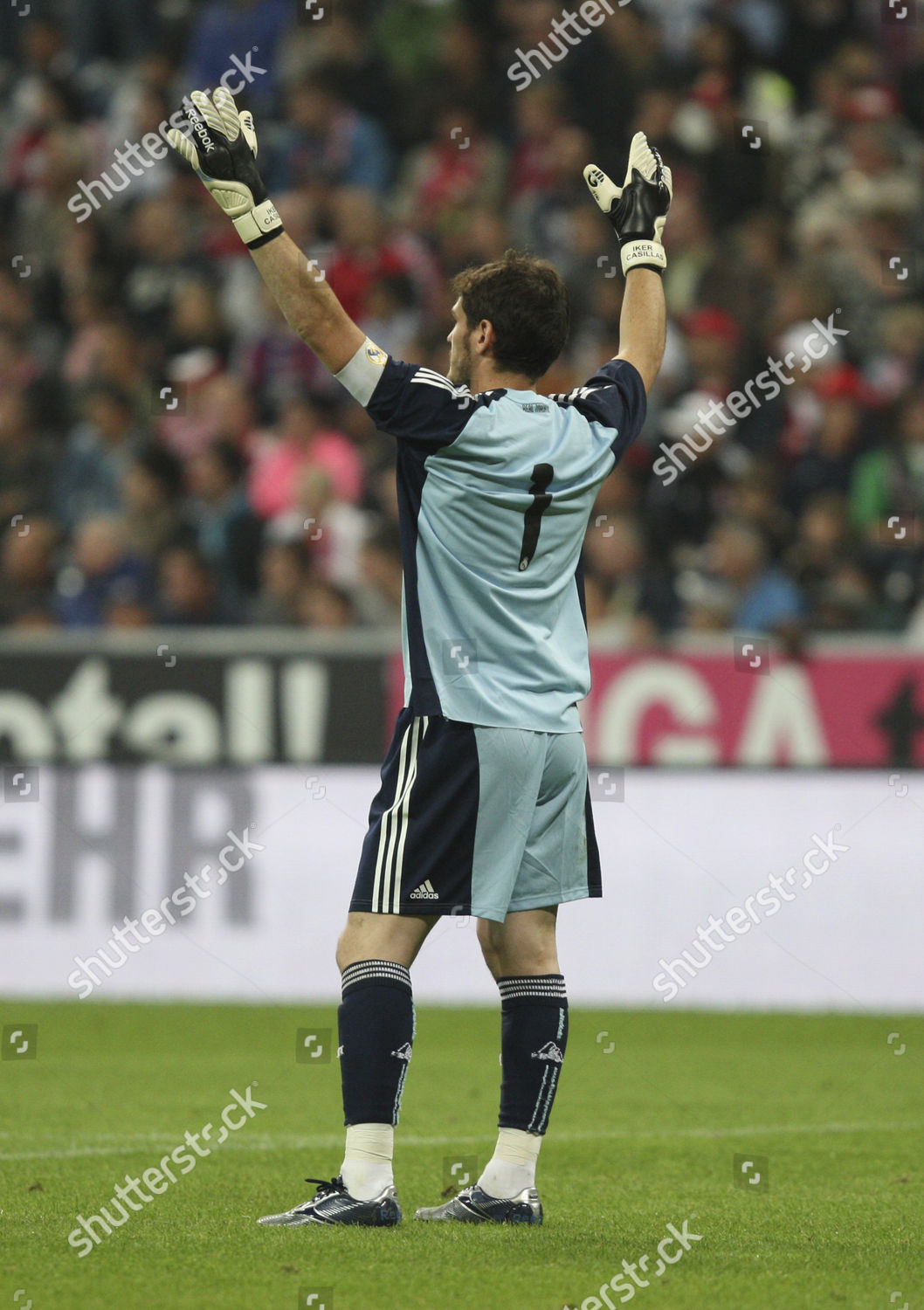 Cheering Real Madrid Goalkeeper Iker Casillas Franz Editorial Stock Photo Stock Image Shutterstock