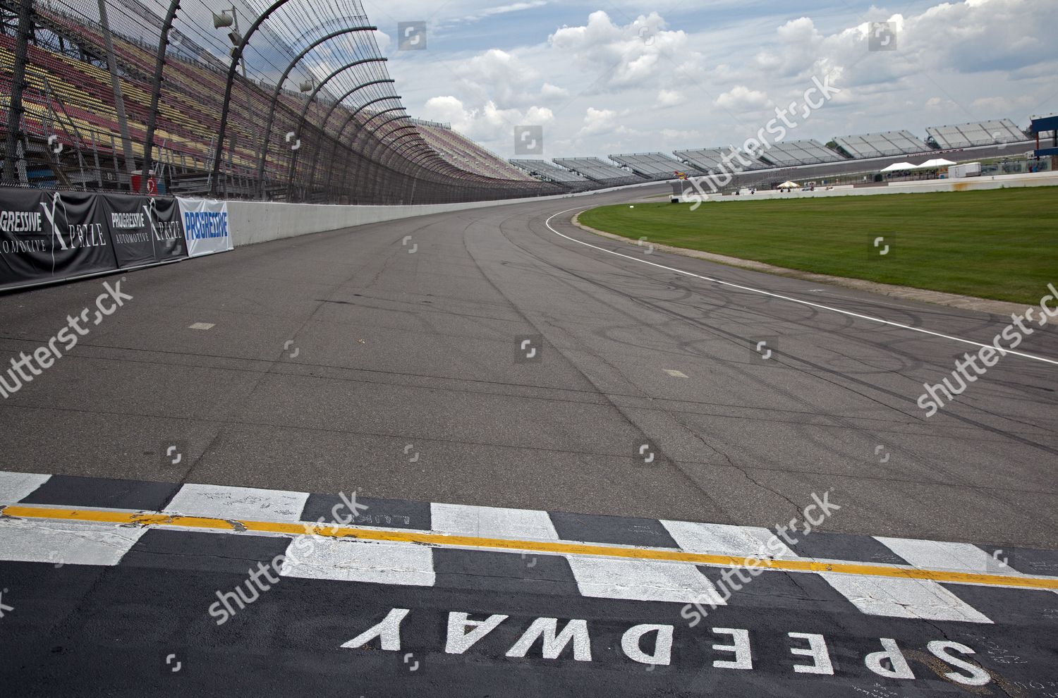 Start Finish Line Michigan International Speedway Editorial Stock Photo ...