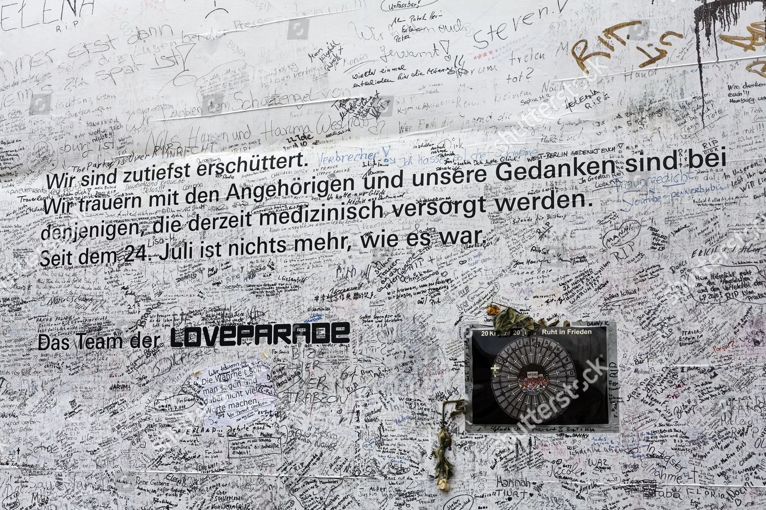 Poster Sympathetic Notes Organizers Scrawled Signatures Editorial Stock ...